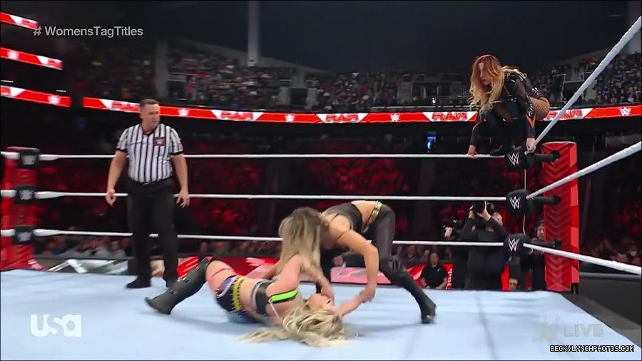 WWE_Monday_Night_Raw_2023_04_10_720p_HDTV_x264-NWCHD_mp4_002283969.jpg