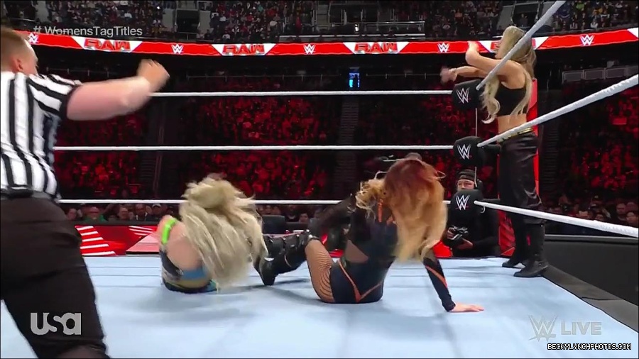 WWE_Monday_Night_Raw_2023_04_10_720p_HDTV_x264-NWCHD_mp4_002291176.jpg