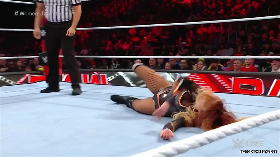 WWE_Monday_Night_Raw_2023_04_10_720p_HDTV_x264-NWCHD_mp4_002370055.jpg