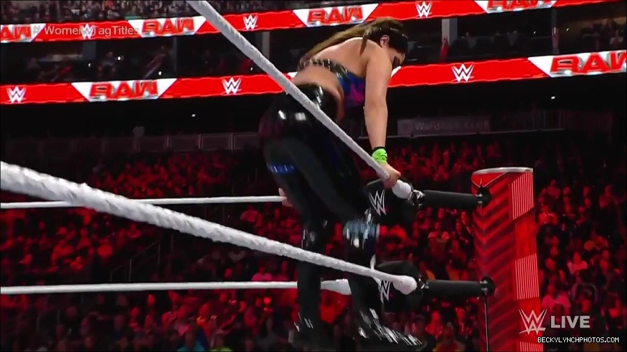 WWE_Monday_Night_Raw_2023_04_10_720p_HDTV_x264-NWCHD_mp4_002375260.jpg
