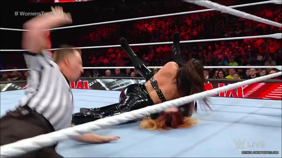 WWE_Monday_Night_Raw_2023_04_10_720p_HDTV_x264-NWCHD_mp4_002379664.jpg