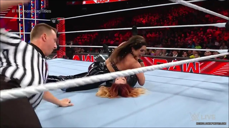 WWE_Monday_Night_Raw_2023_04_10_720p_HDTV_x264-NWCHD_mp4_002380465.jpg