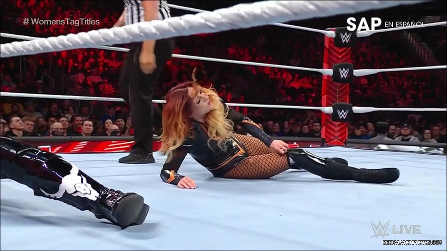 WWE_Monday_Night_Raw_2023_04_10_720p_HDTV_x264-NWCHD_mp4_002423308.jpg