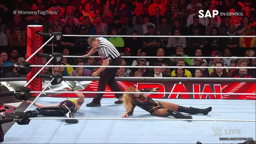 WWE_Monday_Night_Raw_2023_04_10_720p_HDTV_x264-NWCHD_mp4_002425310.jpg
