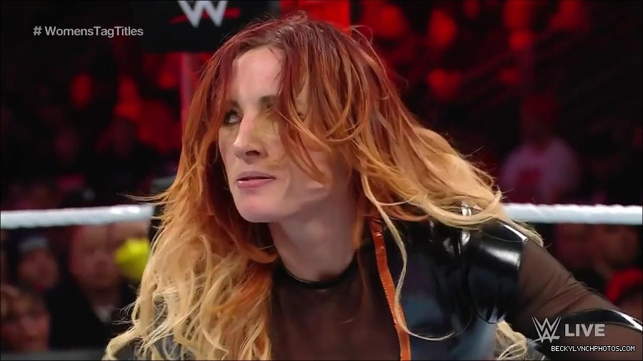 WWE_Monday_Night_Raw_2023_04_10_720p_HDTV_x264-NWCHD_mp4_002430916.jpg