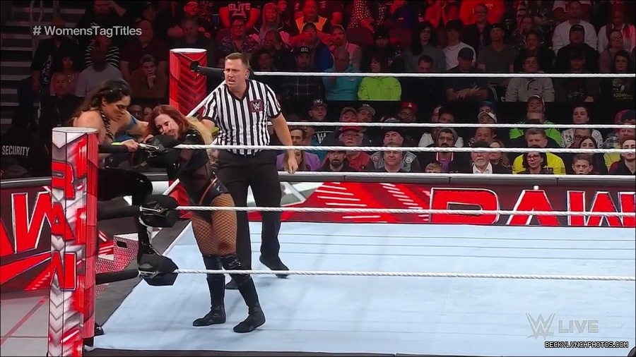 WWE_Monday_Night_Raw_2023_04_10_720p_HDTV_x264-NWCHD_mp4_002445330.jpg