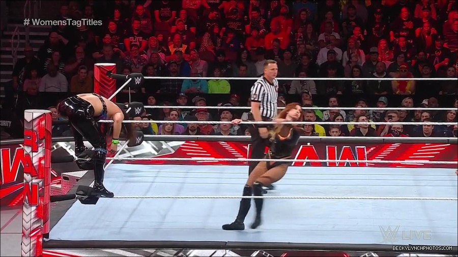 WWE_Monday_Night_Raw_2023_04_10_720p_HDTV_x264-NWCHD_mp4_002474960.jpg