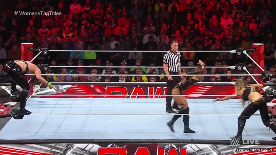 WWE_Monday_Night_Raw_2023_04_10_720p_HDTV_x264-NWCHD_mp4_002476161.jpg