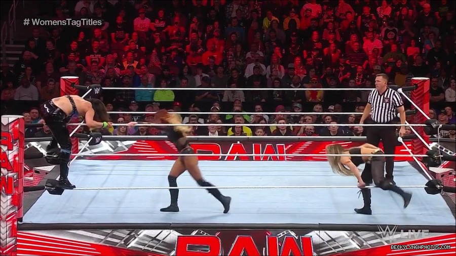 WWE_Monday_Night_Raw_2023_04_10_720p_HDTV_x264-NWCHD_mp4_002478163.jpg