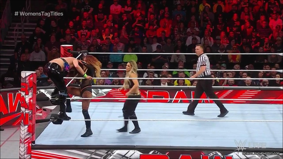 WWE_Monday_Night_Raw_2023_04_10_720p_HDTV_x264-NWCHD_mp4_002479764.jpg