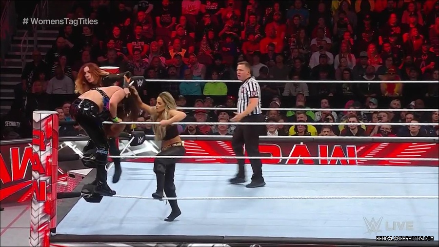 WWE_Monday_Night_Raw_2023_04_10_720p_HDTV_x264-NWCHD_mp4_002480565.jpg