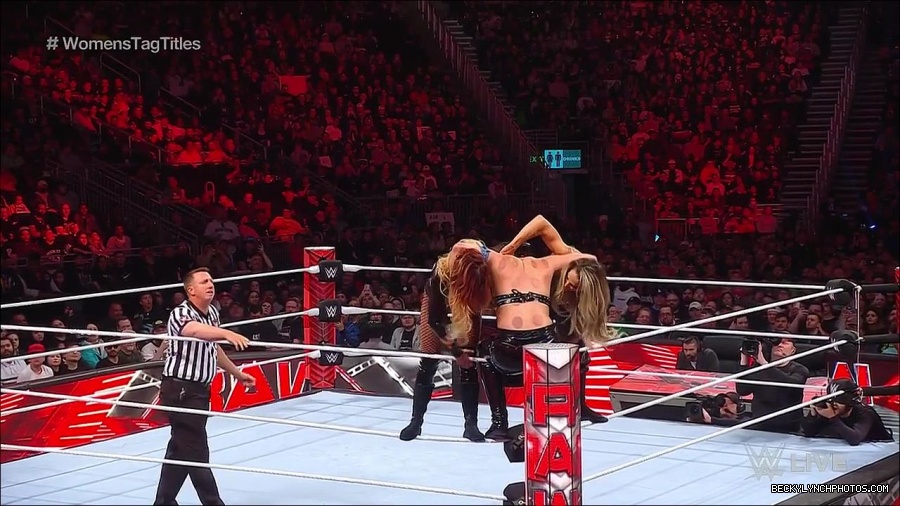 WWE_Monday_Night_Raw_2023_04_10_720p_HDTV_x264-NWCHD_mp4_002485770.jpg