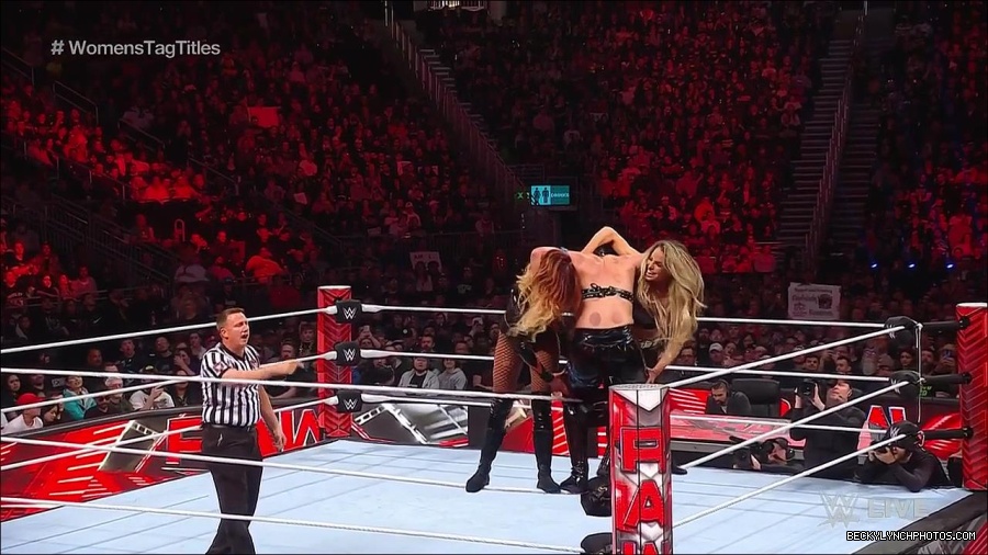WWE_Monday_Night_Raw_2023_04_10_720p_HDTV_x264-NWCHD_mp4_002487772.jpg