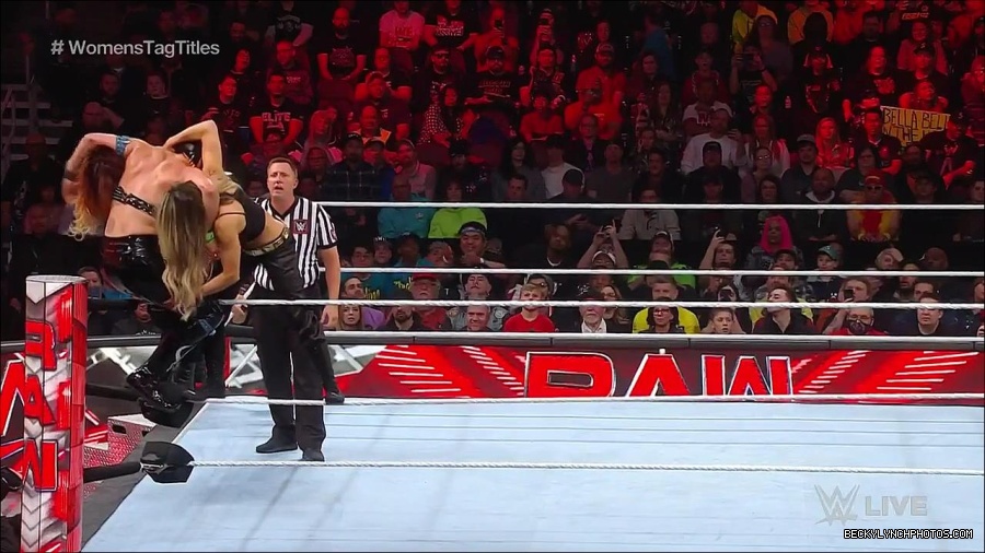 WWE_Monday_Night_Raw_2023_04_10_720p_HDTV_x264-NWCHD_mp4_002489374.jpg