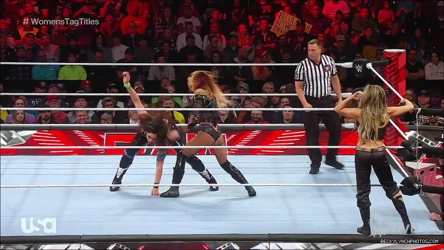 WWE_Monday_Night_Raw_2023_04_10_720p_HDTV_x264-NWCHD_mp4_002563848.jpg