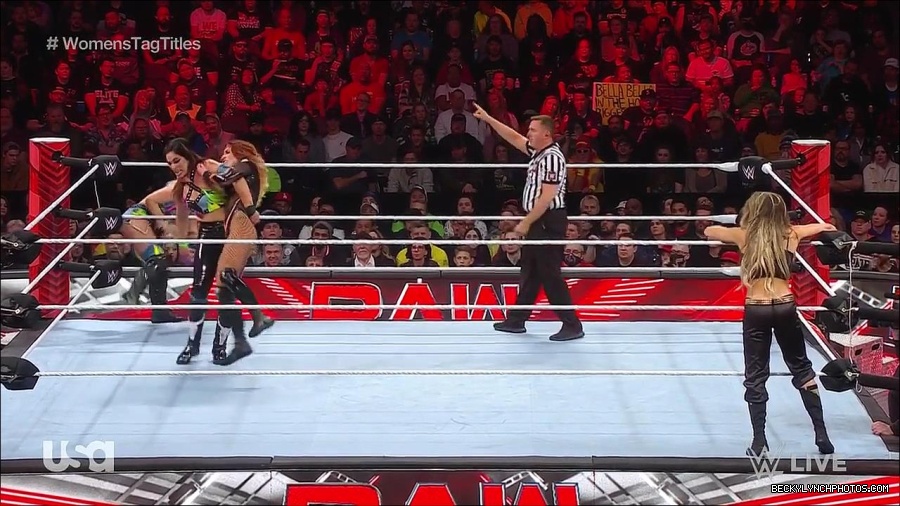 WWE_Monday_Night_Raw_2023_04_10_720p_HDTV_x264-NWCHD_mp4_002576261.jpg