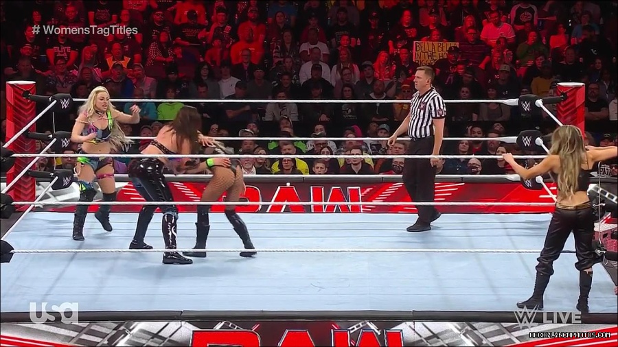 WWE_Monday_Night_Raw_2023_04_10_720p_HDTV_x264-NWCHD_mp4_002581066.jpg