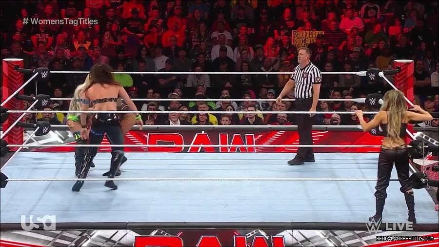 WWE_Monday_Night_Raw_2023_04_10_720p_HDTV_x264-NWCHD_mp4_002581866.jpg