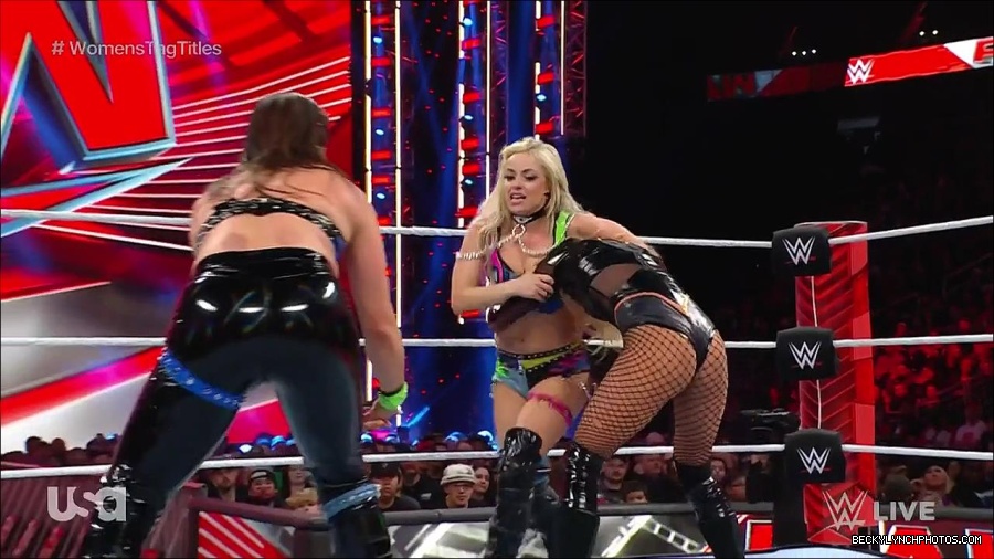 WWE_Monday_Night_Raw_2023_04_10_720p_HDTV_x264-NWCHD_mp4_002583068.jpg