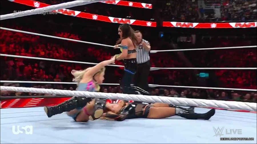 WWE_Monday_Night_Raw_2023_04_10_720p_HDTV_x264-NWCHD_mp4_002586271.jpg