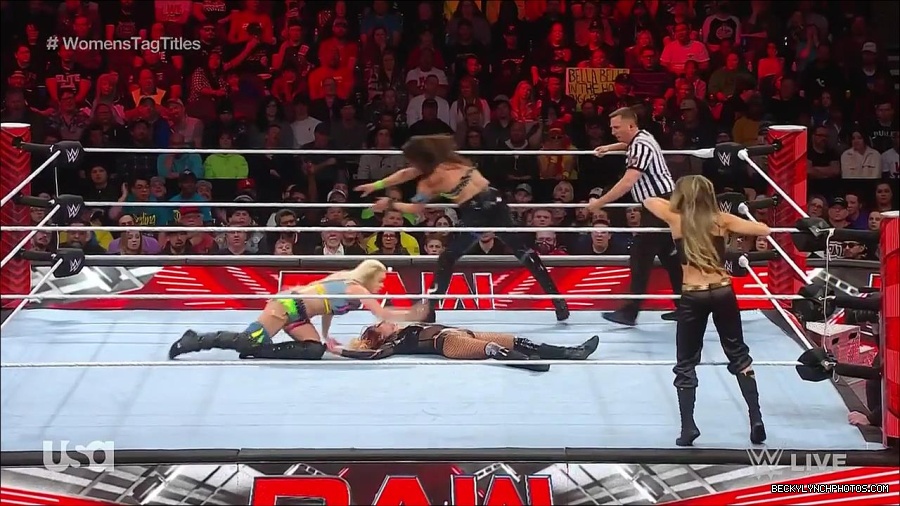 WWE_Monday_Night_Raw_2023_04_10_720p_HDTV_x264-NWCHD_mp4_002586671.jpg