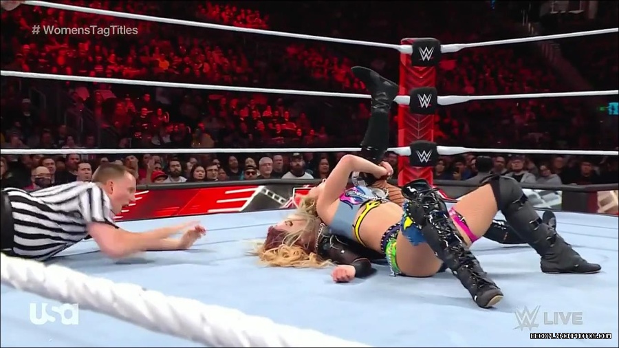 WWE_Monday_Night_Raw_2023_04_10_720p_HDTV_x264-NWCHD_mp4_002588673.jpg