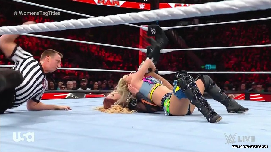 WWE_Monday_Night_Raw_2023_04_10_720p_HDTV_x264-NWCHD_mp4_002590275.jpg