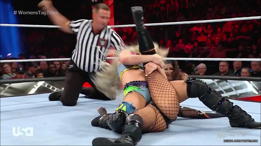WWE_Monday_Night_Raw_2023_04_10_720p_HDTV_x264-NWCHD_mp4_002597082.jpg