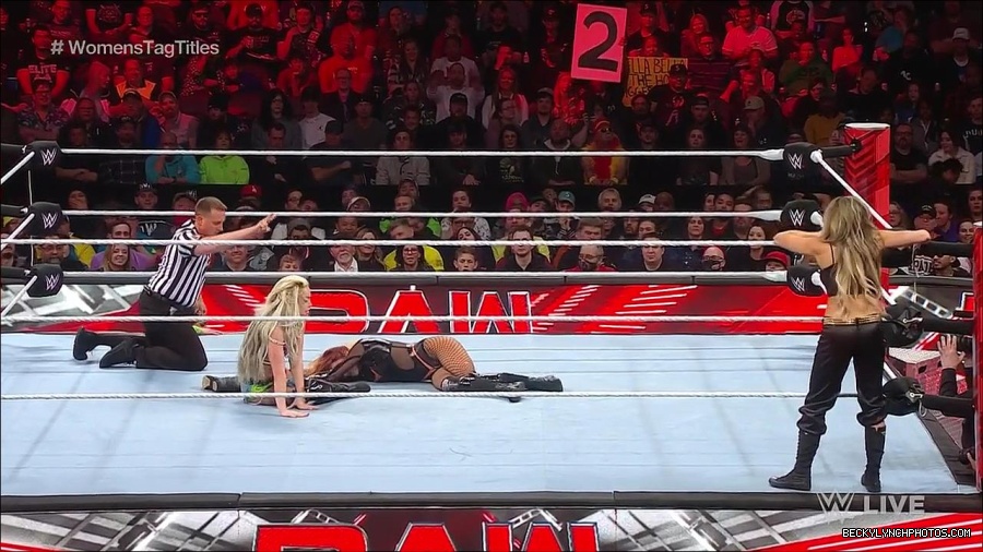 WWE_Monday_Night_Raw_2023_04_10_720p_HDTV_x264-NWCHD_mp4_002600685.jpg