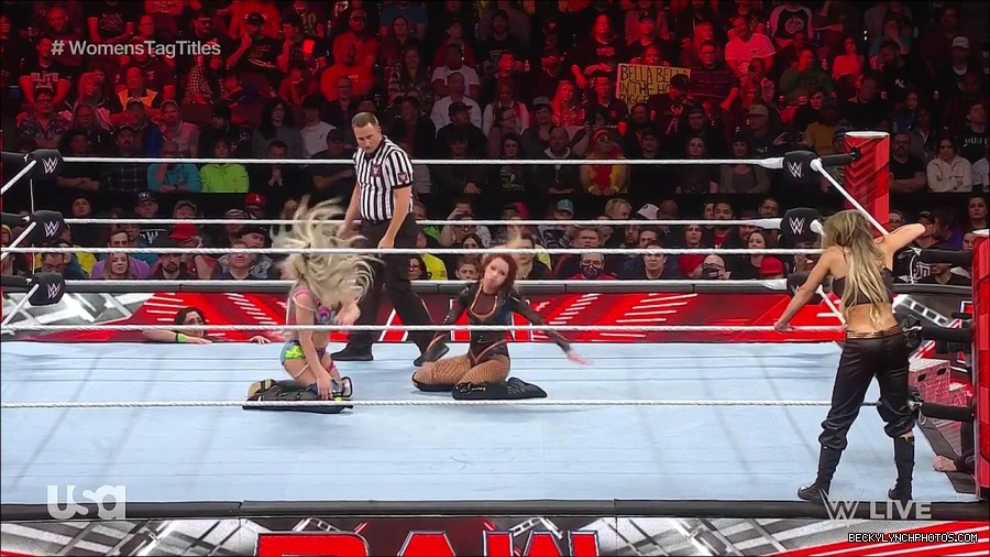 WWE_Monday_Night_Raw_2023_04_10_720p_HDTV_x264-NWCHD_mp4_002615900.jpg