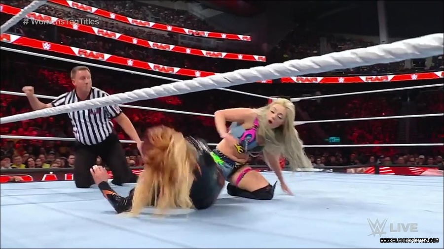 WWE_Monday_Night_Raw_2023_04_10_720p_HDTV_x264-NWCHD_mp4_002627112.jpg