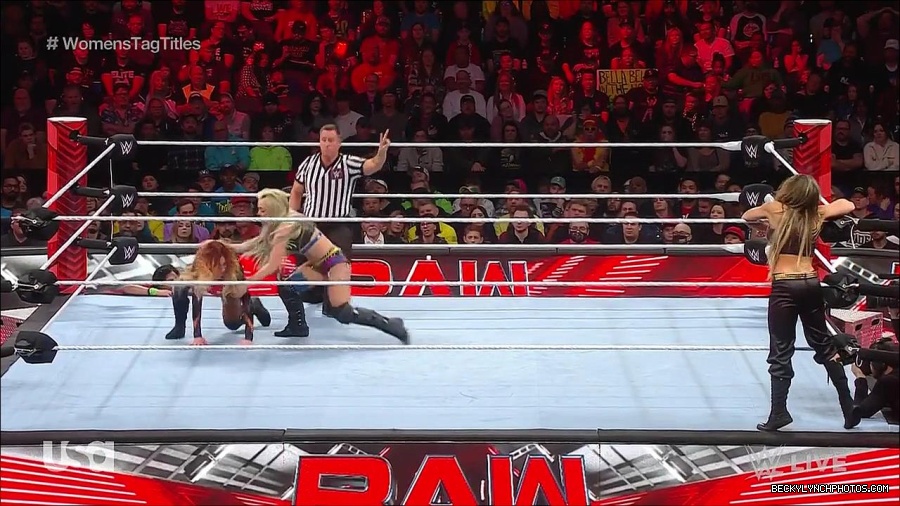 WWE_Monday_Night_Raw_2023_04_10_720p_HDTV_x264-NWCHD_mp4_002627912.jpg