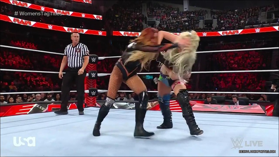 WWE_Monday_Night_Raw_2023_04_10_720p_HDTV_x264-NWCHD_mp4_002630315.jpg