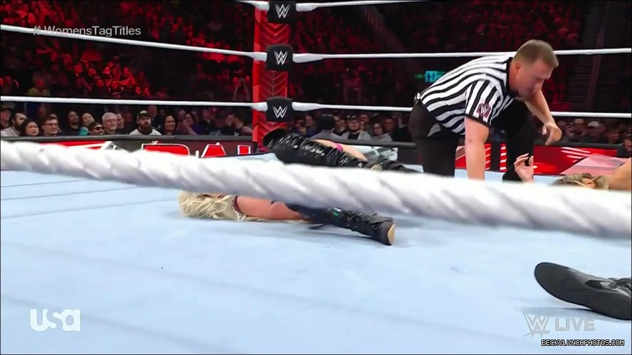 WWE_Monday_Night_Raw_2023_04_10_720p_HDTV_x264-NWCHD_mp4_002673158.jpg