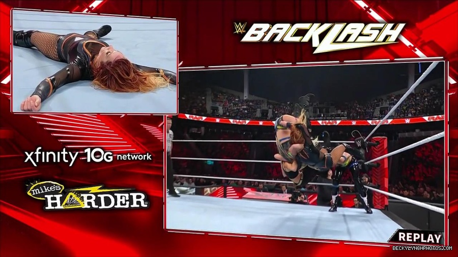 WWE_Monday_Night_Raw_2023_04_10_720p_HDTV_x264-NWCHD_mp4_002687572.jpg