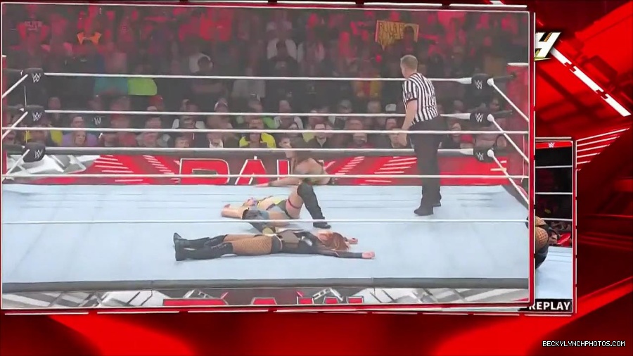 WWE_Monday_Night_Raw_2023_04_10_720p_HDTV_x264-NWCHD_mp4_002691176.jpg