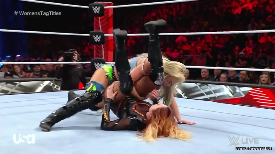 WWE_Monday_Night_Raw_2023_04_10_720p_HDTV_x264-NWCHD_mp4_002706791.jpg