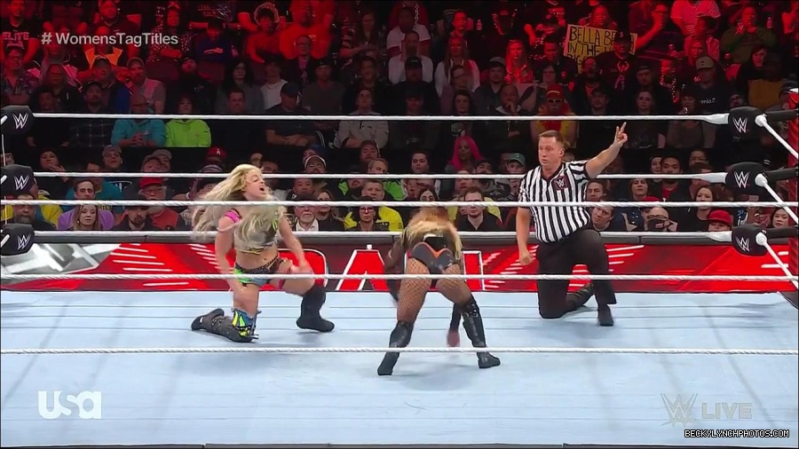 WWE_Monday_Night_Raw_2023_04_10_720p_HDTV_x264-NWCHD_mp4_002709594.jpg