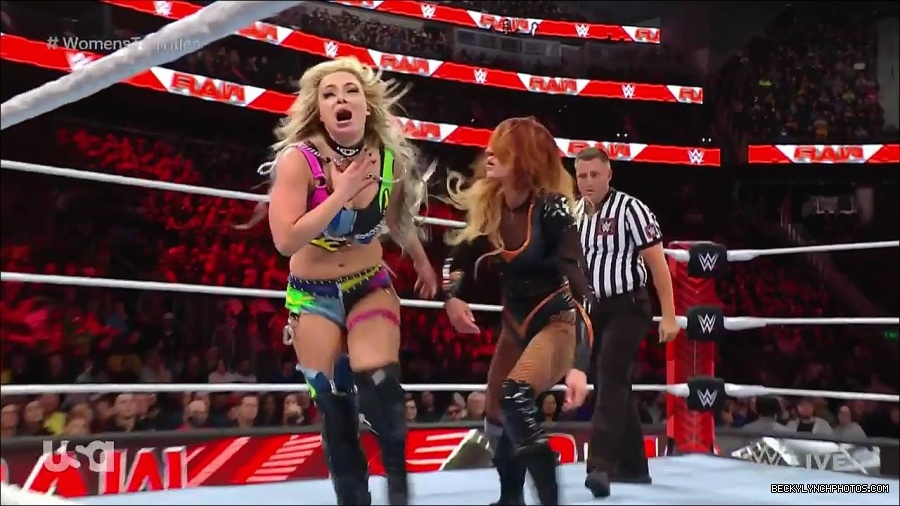 WWE_Monday_Night_Raw_2023_04_10_720p_HDTV_x264-NWCHD_mp4_002714399.jpg