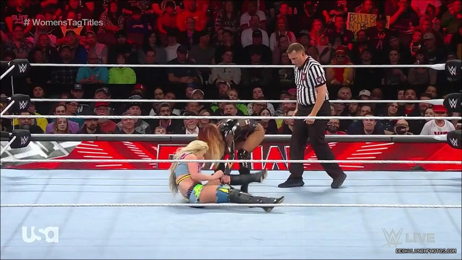 WWE_Monday_Night_Raw_2023_04_10_720p_HDTV_x264-NWCHD_mp4_002720805.jpg