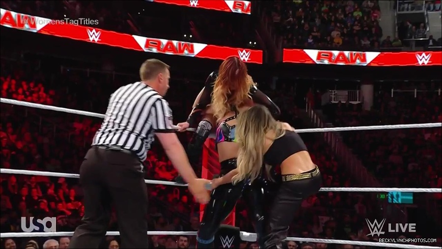 WWE_Monday_Night_Raw_2023_04_10_720p_HDTV_x264-NWCHD_mp4_002740425.jpg