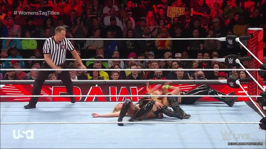 WWE_Monday_Night_Raw_2023_04_10_720p_HDTV_x264-NWCHD_mp4_002748032.jpg