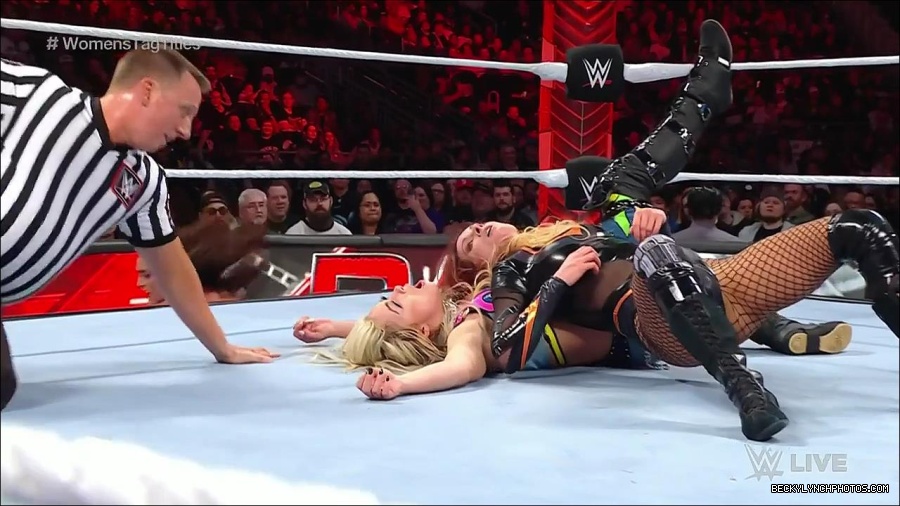 WWE_Monday_Night_Raw_2023_04_10_720p_HDTV_x264-NWCHD_mp4_002749234.jpg