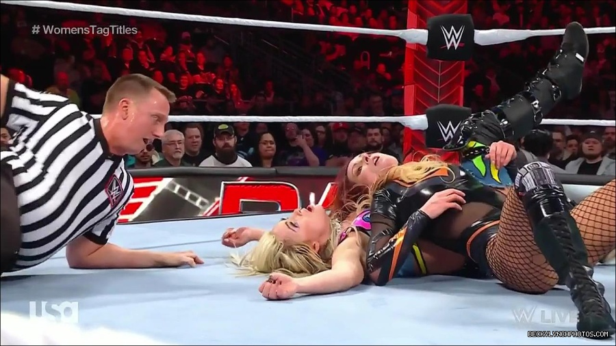 WWE_Monday_Night_Raw_2023_04_10_720p_HDTV_x264-NWCHD_mp4_002750034.jpg