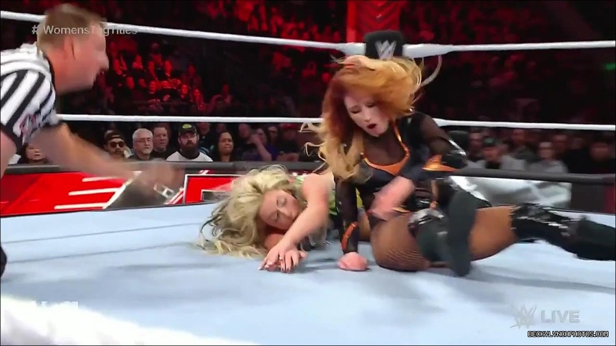 WWE_Monday_Night_Raw_2023_04_10_720p_HDTV_x264-NWCHD_mp4_002750835.jpg