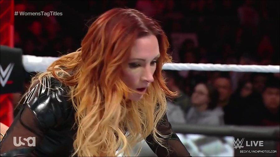 WWE_Monday_Night_Raw_2023_04_10_720p_HDTV_x264-NWCHD_mp4_002756040.jpg