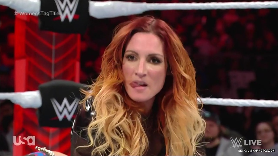 WWE_Monday_Night_Raw_2023_04_10_720p_HDTV_x264-NWCHD_mp4_002762046.jpg