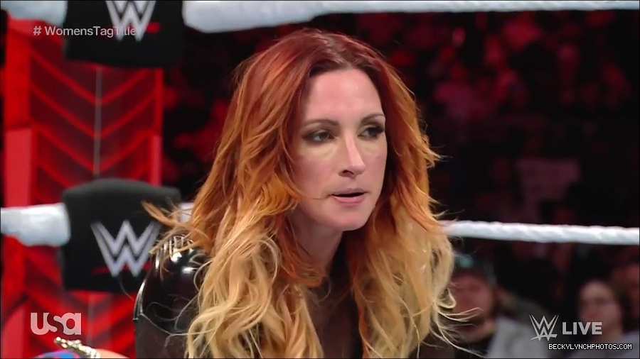 WWE_Monday_Night_Raw_2023_04_10_720p_HDTV_x264-NWCHD_mp4_002762447.jpg