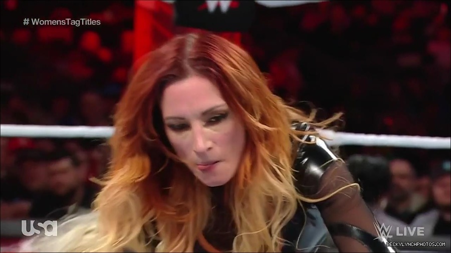 WWE_Monday_Night_Raw_2023_04_10_720p_HDTV_x264-NWCHD_mp4_002763648.jpg