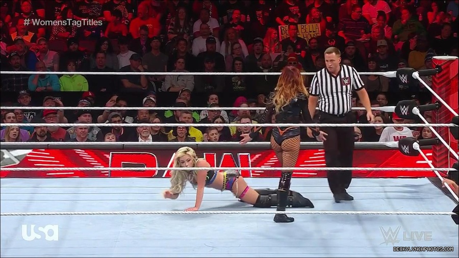 WWE_Monday_Night_Raw_2023_04_10_720p_HDTV_x264-NWCHD_mp4_002768052.jpg